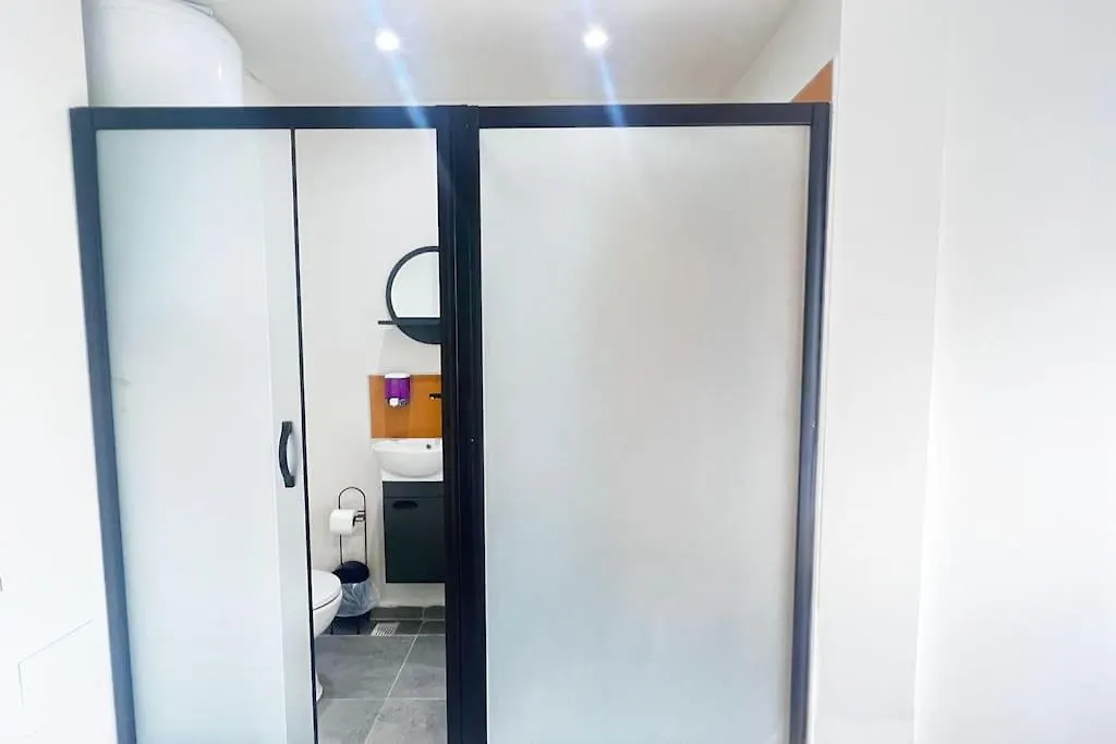 Apartment Wonder Homes 6 - Ultra Luxury , 4Br , 2Ba , Sea View Karakoey Istanbul Turkey