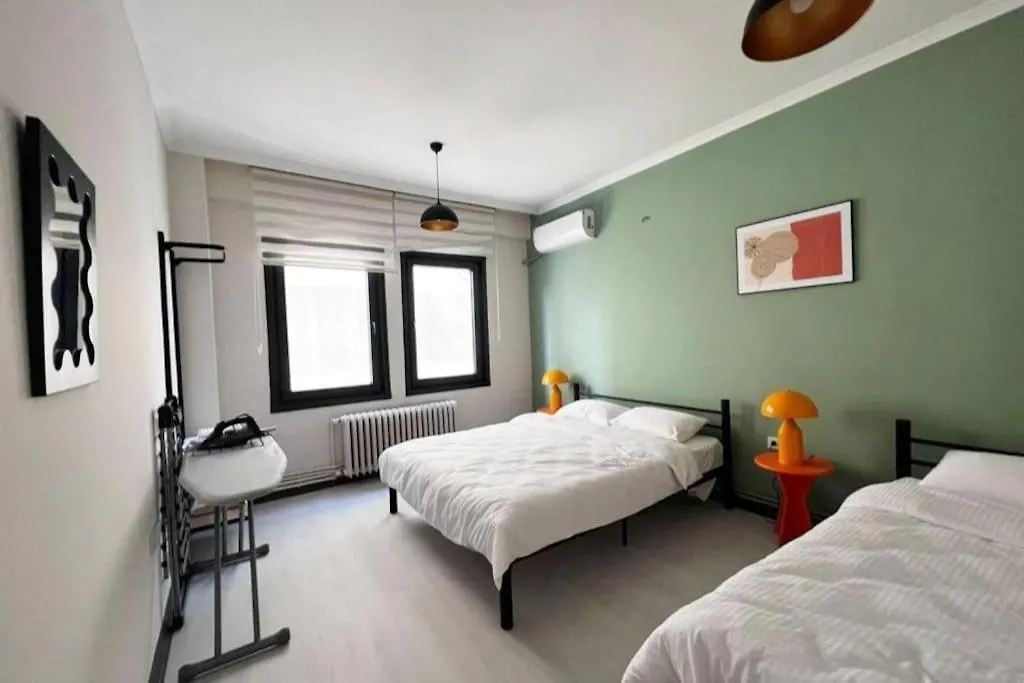 Wonder Homes 6 - Ultra Luxury , 4Br , 2Ba , Sea View Karakoey Istanbul Apartment